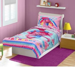 Trolls Toddler Bedding
